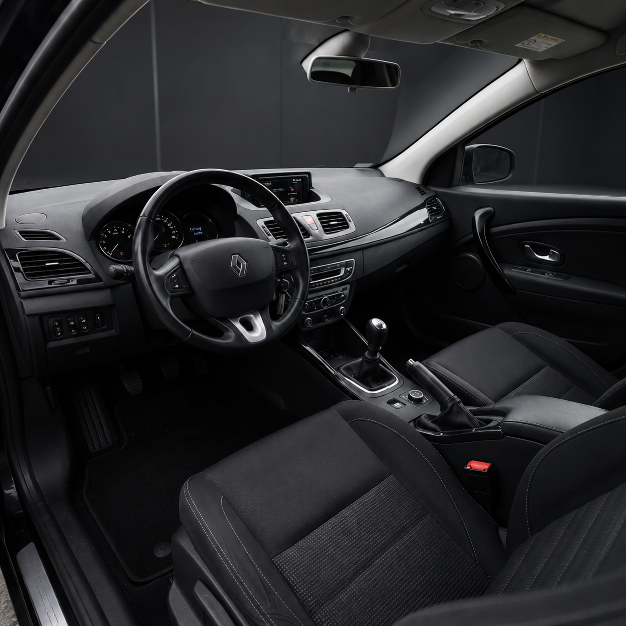 Салон Renault Megane 3